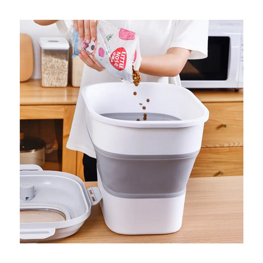 Collapsible Airtight Pet Food Storage Bin – Up to 15 kg pack front