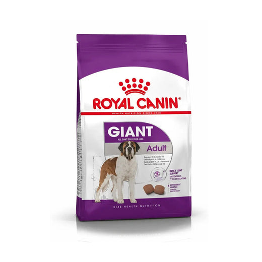 Royal Canin Giant Adult - 15kg pack front on white background